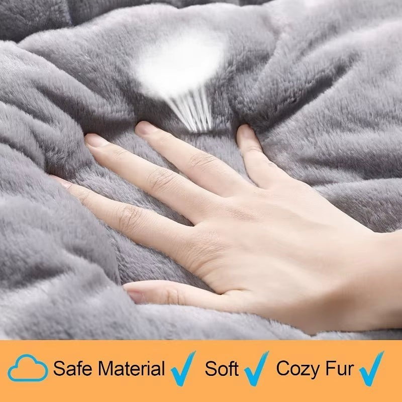 Cozy Winter Dog Car Seat Mat - Thick, Warm & Non-Slip for SUVs, Sedans, and Truck Beds - Perfect for Winter Road Trips!