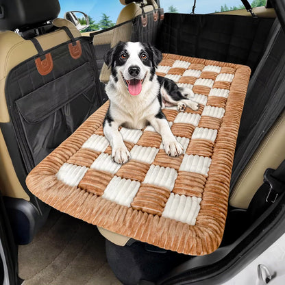 Winter Thick Seat Cushion, Plush Car Cushion, Pet Rear Seat Grid Dog Bed, Sleeping Fart Cushion, Medium-Sized Dog Special